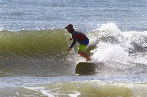 Clean conditions for the afternoon with the winds shifting W 15-20mph. . Surf report jacksonville florida